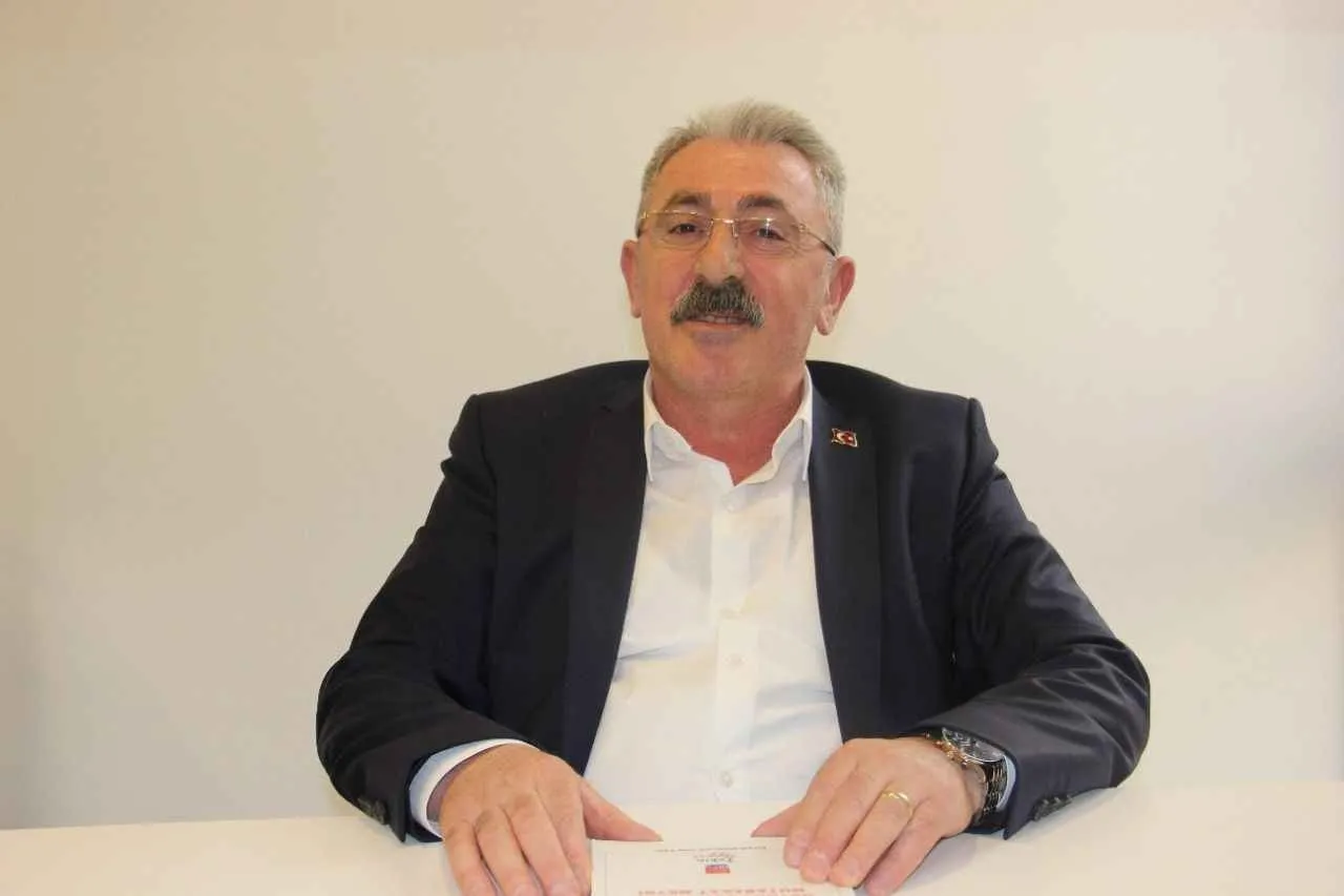 Tekin Uygur: “Kocaeli’nin en büyük derdi sanayi”